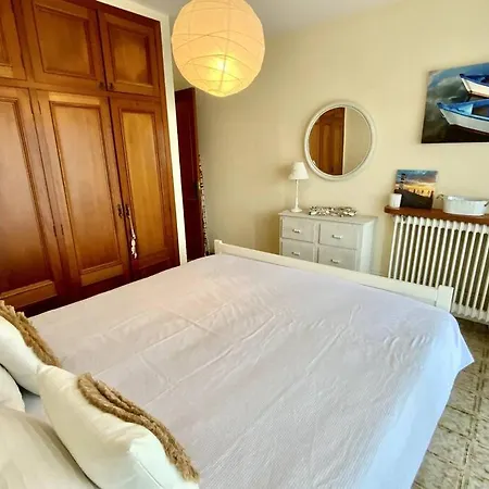 Apartment Apartamento En Primera Linea De Mar Platja d'Aro